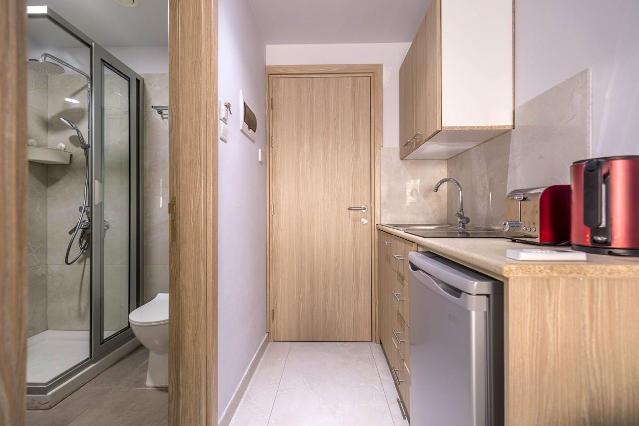 Paul Marie Hotel Apartments アヤナパ エクステリア 写真