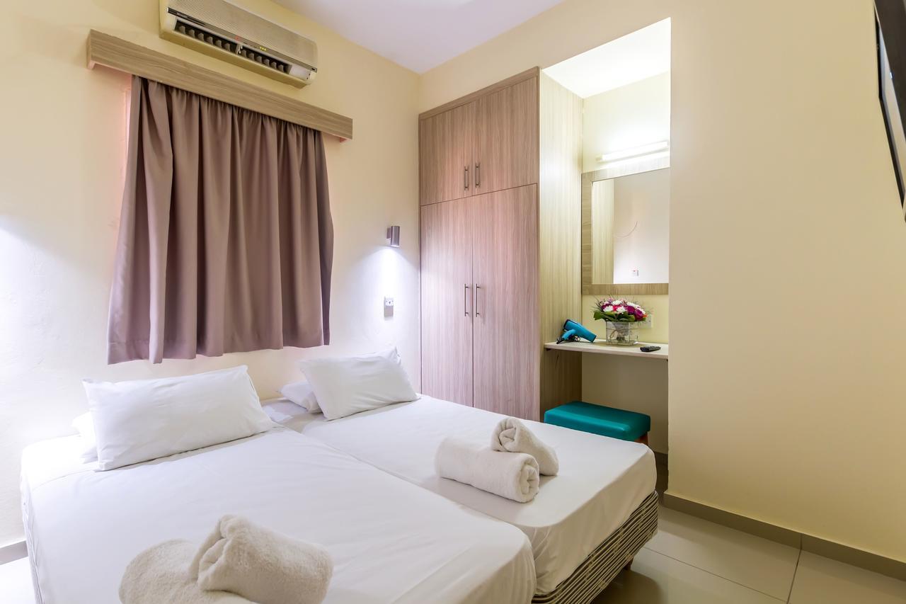 Paul Marie Hotel Apartments アヤナパ エクステリア 写真