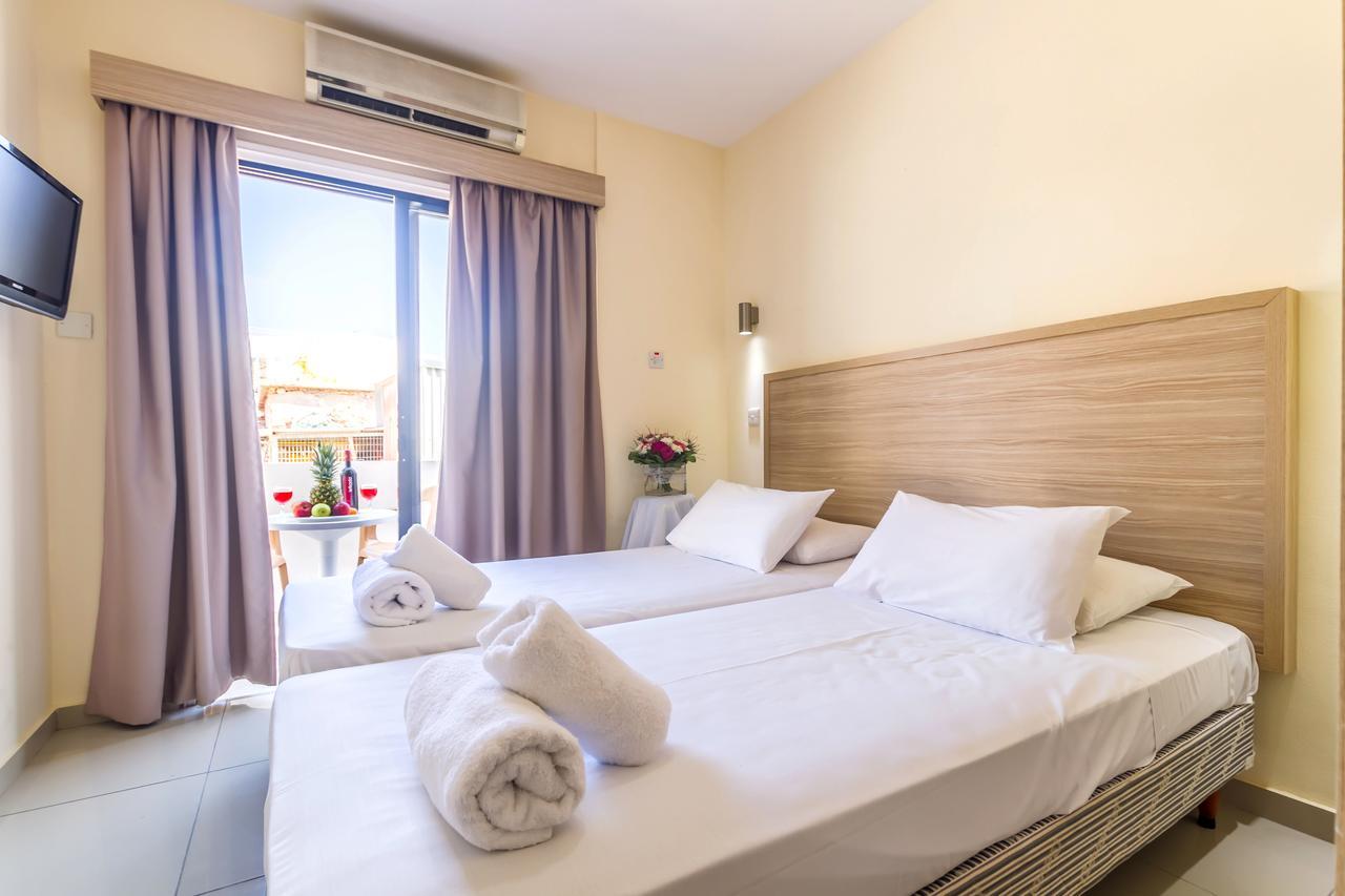 Paul Marie Hotel Apartments アヤナパ エクステリア 写真