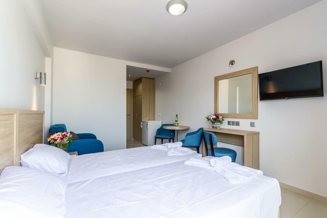 Paul Marie Hotel Apartments アヤナパ エクステリア 写真