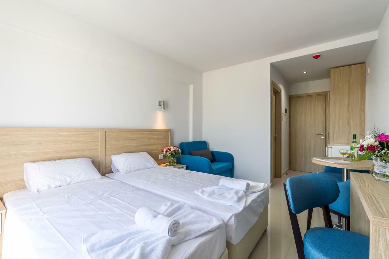 Paul Marie Hotel Apartments アヤナパ エクステリア 写真